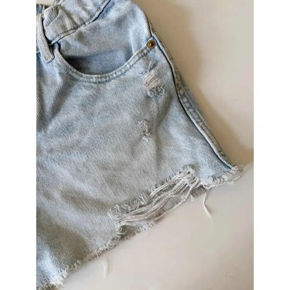 Trendy ZARA Girls Light Wash Distressed Denim Shorts